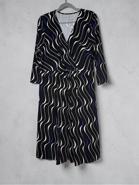 Talbots Black & Ivory Wave-Print Wrap Dress with Blue Accents size